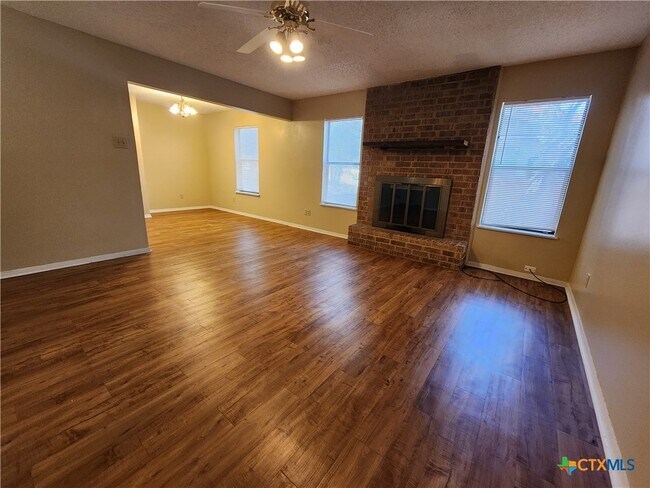 Foto del edificio - 929 Ohio Ave