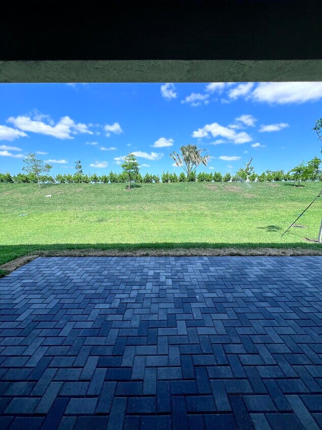 Foto del edificio - 12407 SW Blue Mangrove Pkwy