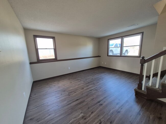 Foto del edificio - Pet Friendly 2 bedroom, 1.5 bathroom duplex in cul-de-sac near Pioneer Park!