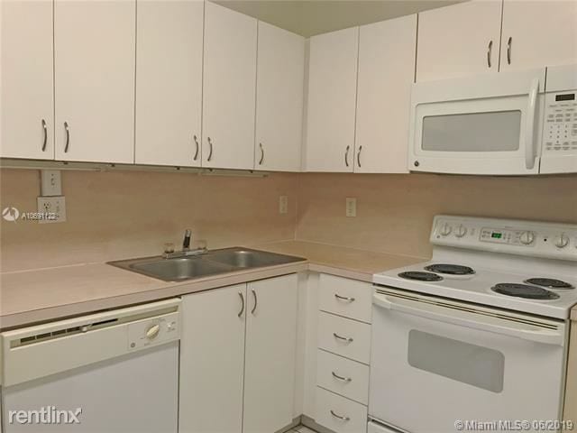 Building Photo - 13334 SW 152nd St