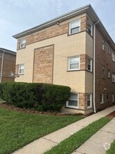 Building Photo - 1915 S Harlem Ave