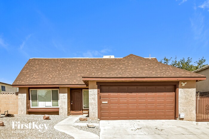 Foto principal - 7084 Berkshire Pl