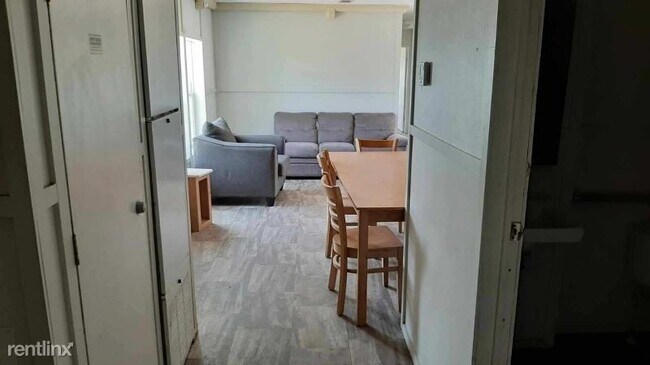 Foto del edificio - 3432 PRIVATE Rd