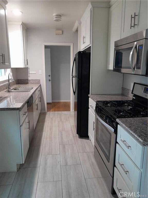 Foto del edificio - 417 E Walnut Ave