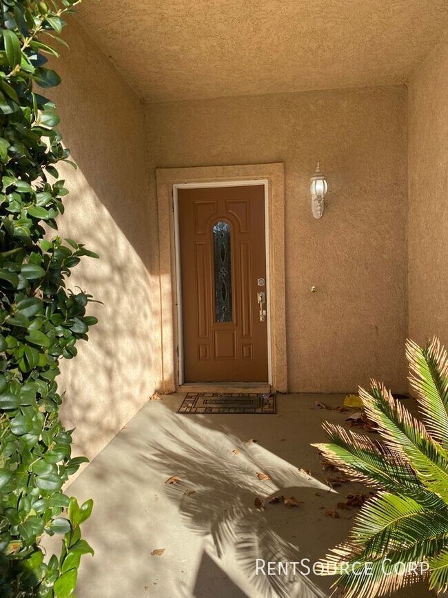 Foto del edificio - 2 Bedroom 2 Bath Pool house for rent in Pa...