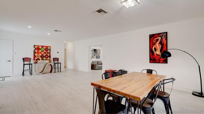 Foto del edificio - 7528 Buccaneer Ave