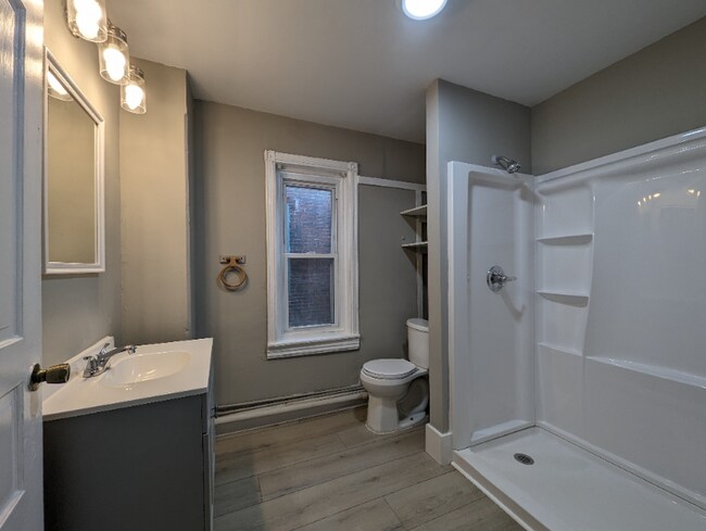 Foto del edificio - 250 S 44th St