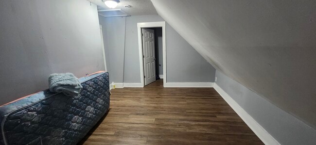 Building Photo - 49 Carmel St