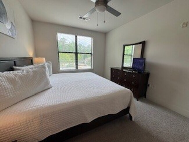Foto del edificio - 10105 Westside Pkwy