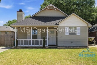 Building Photo - 398 Nelson Rd