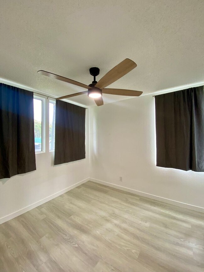 Building Photo - Mililani Terrace