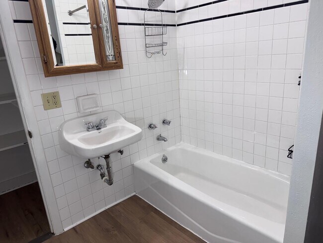 Building Photo - 2577 N Frederick Ave