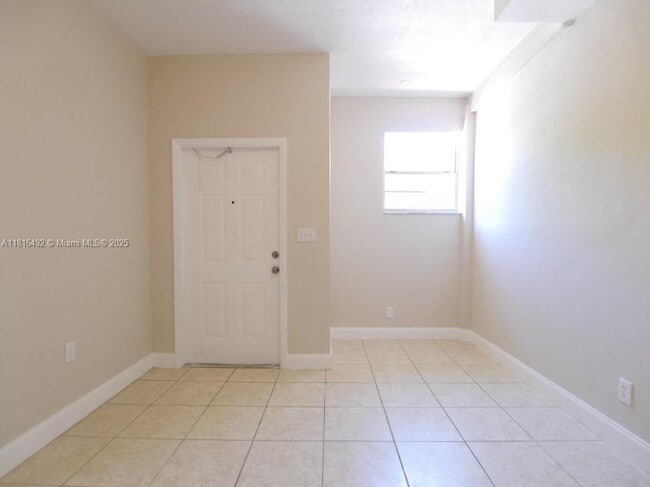 Building Photo - 6555 SW 59th Pl