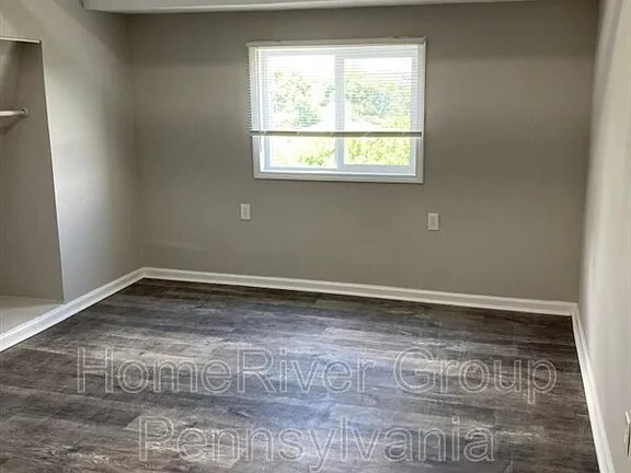 Foto del edificio - 213 Ridge St