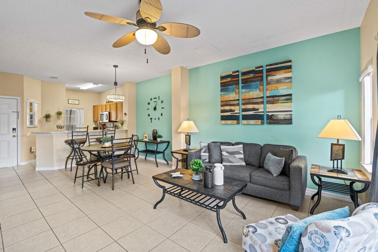 Foto principal - 127 Pompano Beach Dr