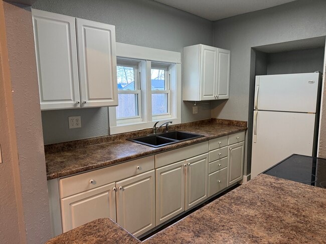 Building Photo - 2725 Adams Ave