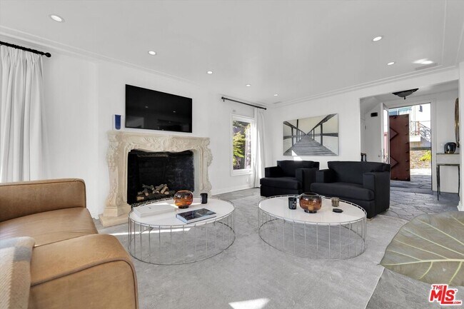 Foto del edificio - 1300 Summitridge Dr