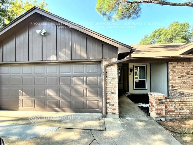 Building Photo - 747 James Cir
