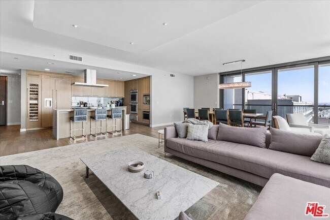 Foto del edificio - 1755 Ocean Ave