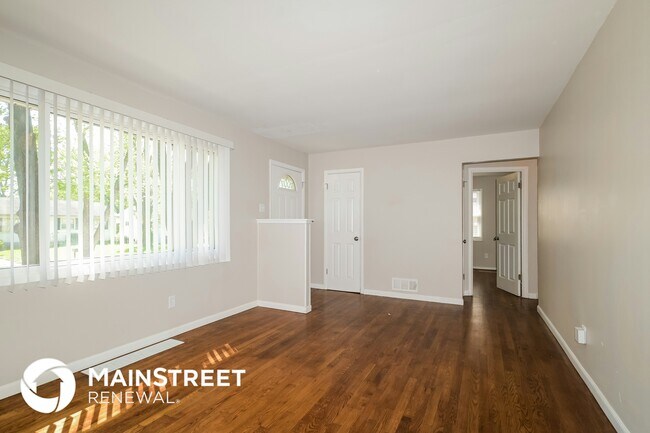 Foto del edificio - 10117 Crown Point Dr