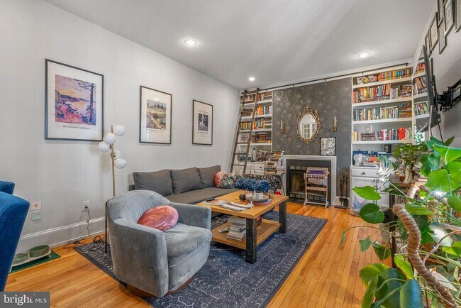 Foto del edificio - 2302 Spruce St