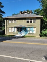 Building Photo - 1305 Kavanaugh Blvd