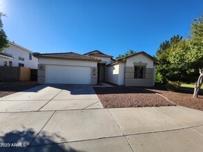 Building Photo - 12547 W Glenrosa Dr