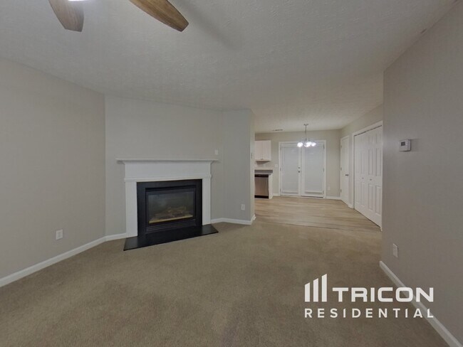 Building Photo - 38 Springbottom Dr SE
