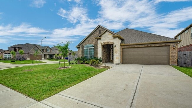 Building Photo - 4507 Valley Rill Rd