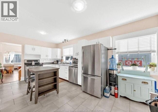 Building Photo - 2257 Charl Ave