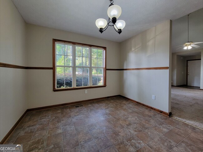 Foto del edificio - 518 Carl-Cedar Hill Rd