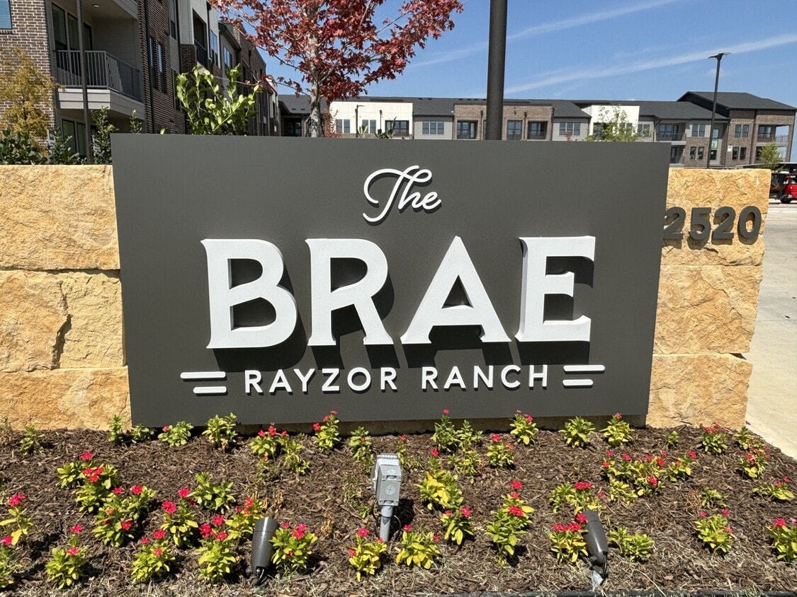 Primary Photo - The Brae