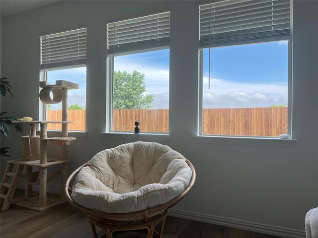 Foto del edificio - 412 Ardsley Ln