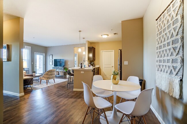 Foto del edificio - 4623 Lowell Ln