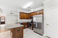856 Linlen Ave