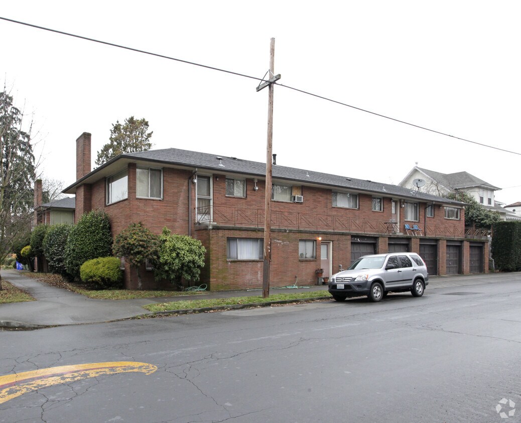 Foto del edificio - 2331-2343 NE Everett St