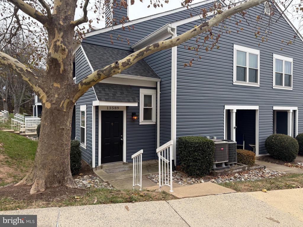 Foto principal - 13589 Orchard Dr