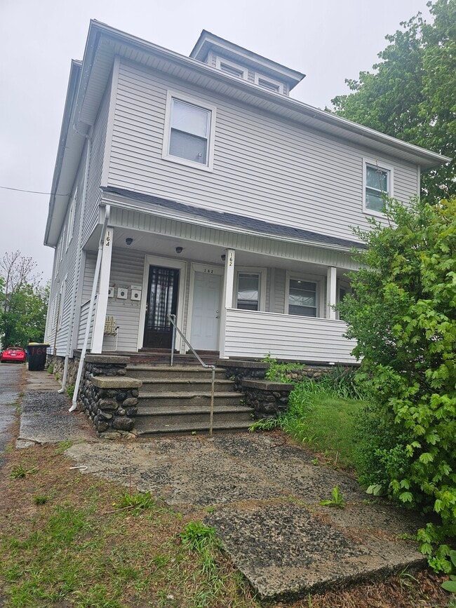Building Photo - 164 Geddes Terrace