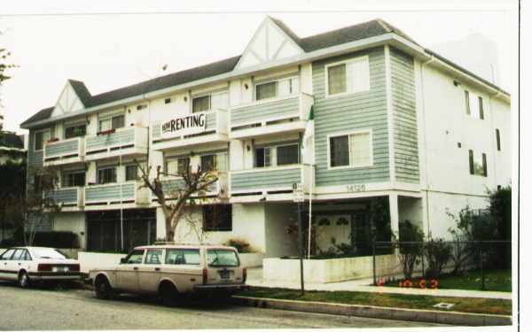 Building Photo - Tiara Court Ii Apartments