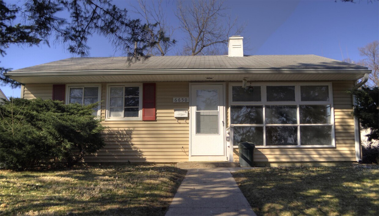 Primary Photo - 6650 N Decatur St