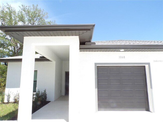 Building Photo - 1068 Nomad Rd