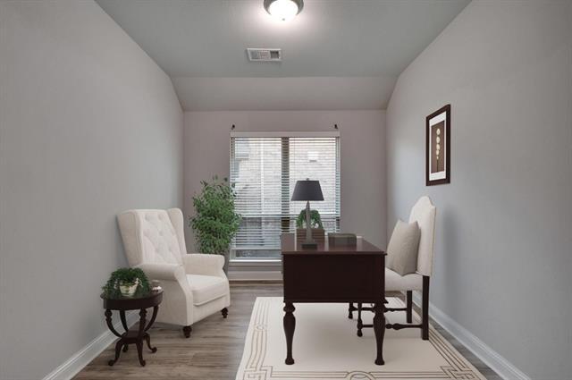 Foto del edificio - 2020 Overton Park Dr