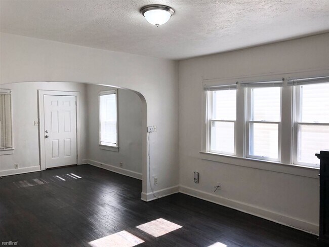 Foto del edificio - 606 N Chester Ave