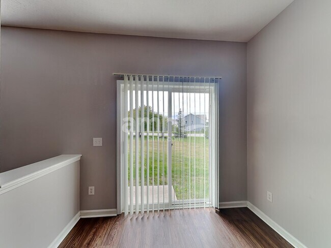 Building Photo - 1396 Stormhaven Way