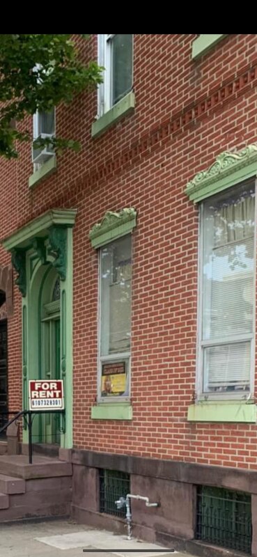 Photo - 1047 Penn St (Reading, PA)