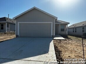 Building Photo - 10110 Asta Trl