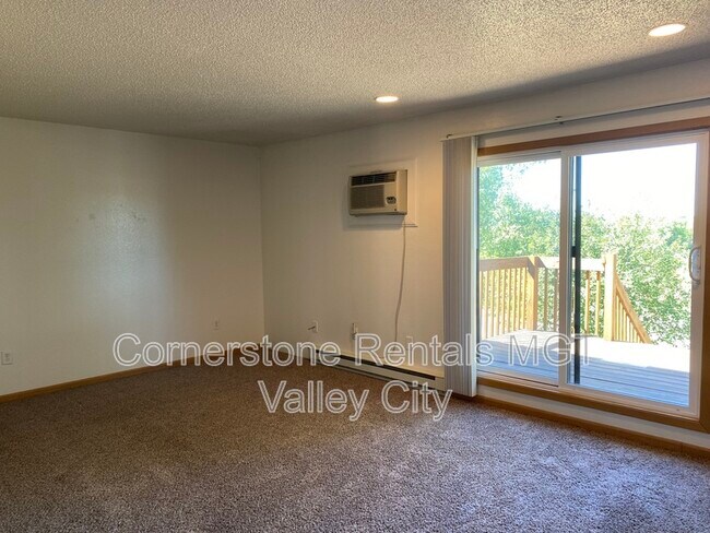 Foto del edificio - 912 9th Ave SE
