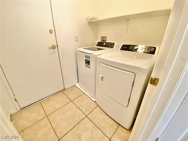 Building Photo - 1596 Ward Frontier Ln