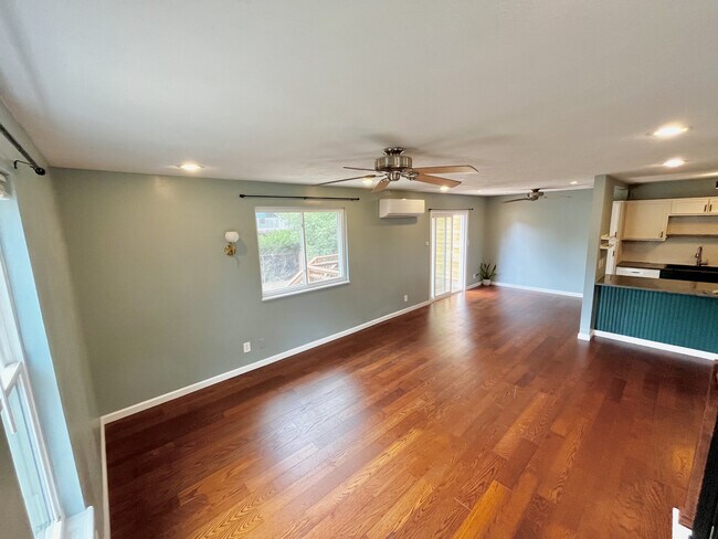 Building Photo - 1201 Centaur Cir