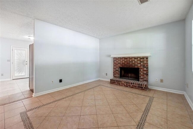 Building Photo - 3107 Del Monico Dr